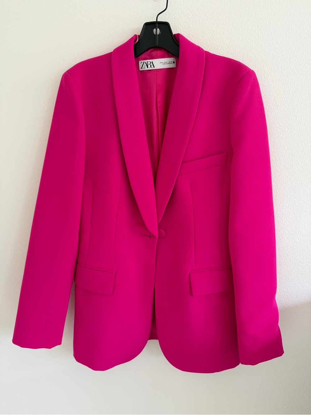 Zara Shawl Collar Blazer in Vivid Fuchsia